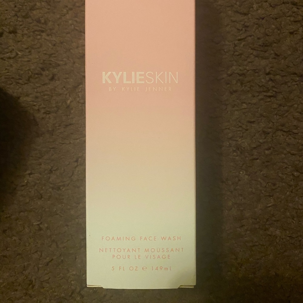 Kylieskin face wash